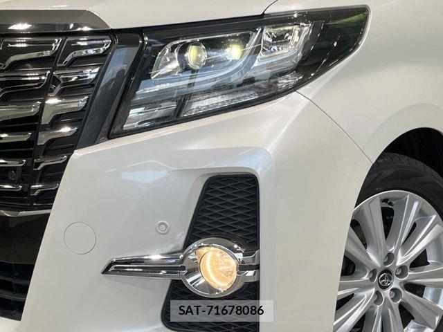 Toyota ALPHARD 2017-05 7614715-12