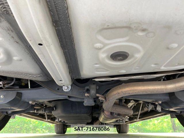 Toyota ALPHARD 2017-05 7614715-19