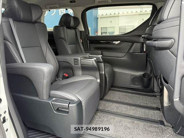Toyota ALPHARD 2022-07 7614677-17