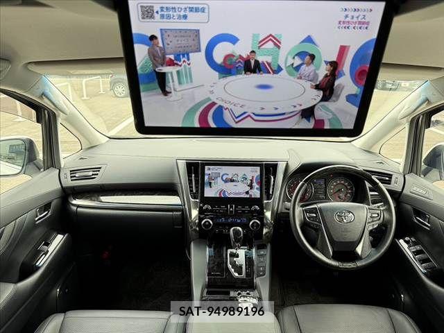 Toyota ALPHARD 2022-07 7614677-1