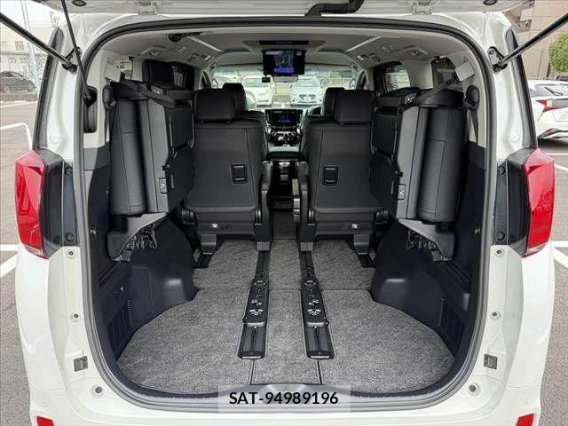 Toyota ALPHARD 2022-07 7614677-21