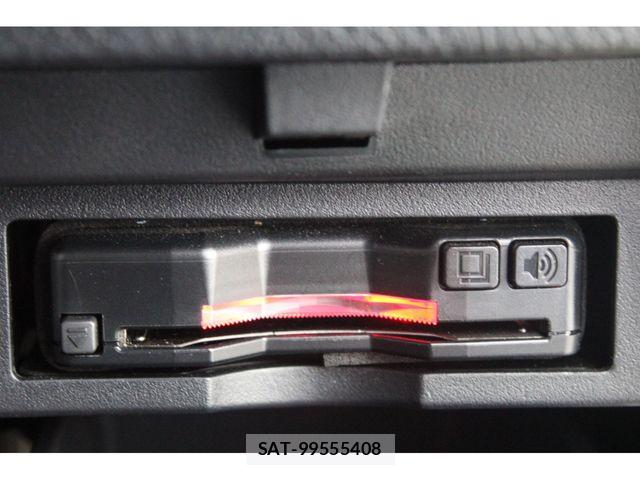 Toyota ALPHARD 2022-10 7614675-26
