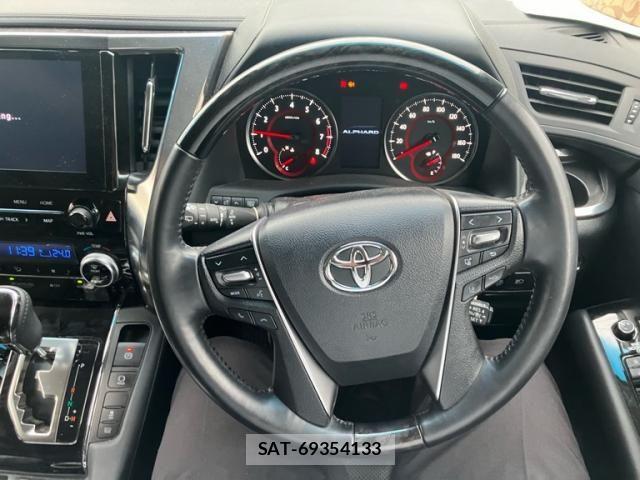 Toyota ALPHARD 2023-02 7614671-17
