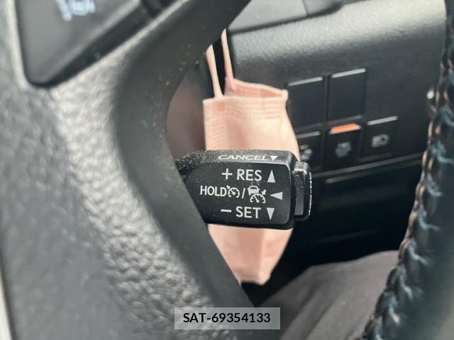 Toyota ALPHARD 2023-02 7614671-18