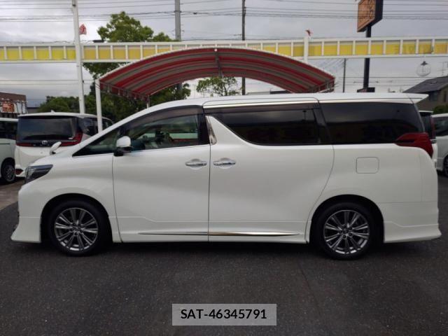 Toyota ALPHARD 2016-08 7614704-11