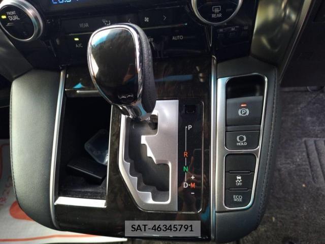 Toyota ALPHARD 2016-08 7614704-16