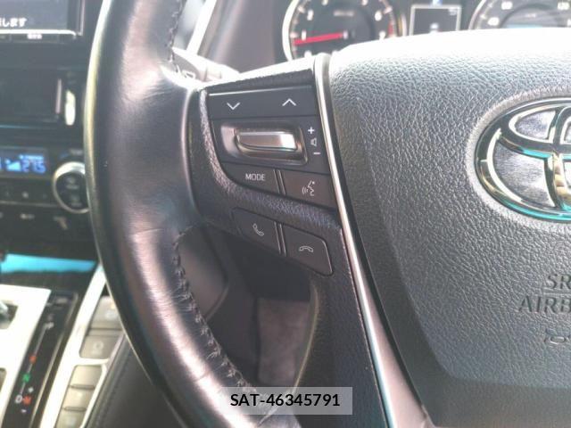 Toyota ALPHARD 2016-08 7614704-17