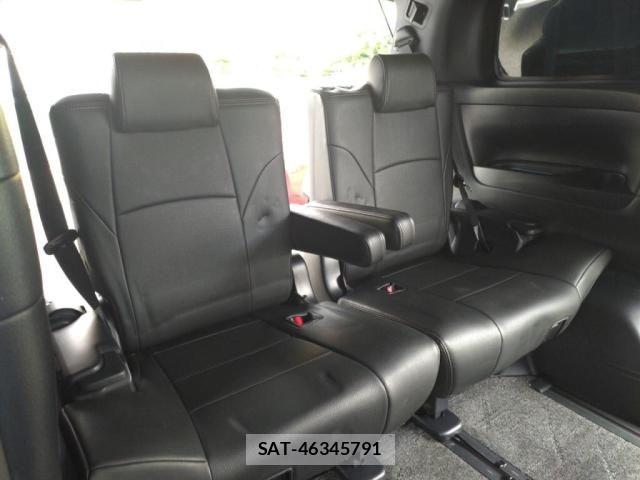 Toyota ALPHARD 2016-08 7614704-23