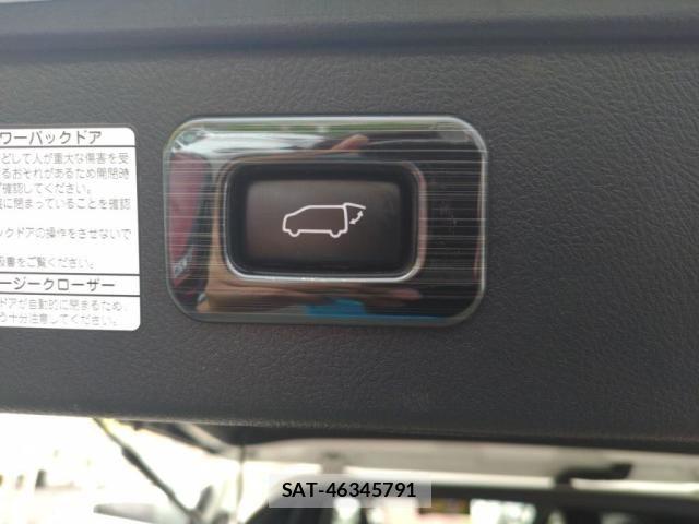 Toyota ALPHARD 2016-08 7614704-27