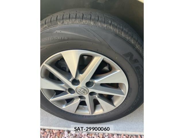 Toyota ALPHARD 2010-05 7614735-7