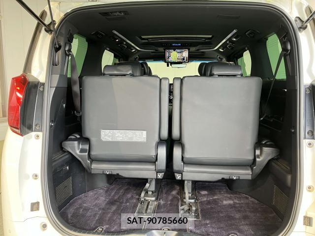 Toyota ALPHARD 2020-01 7614679-21