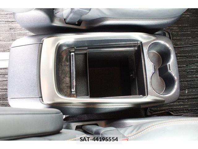 Toyota ALPHARD 2021-06 7614688-22