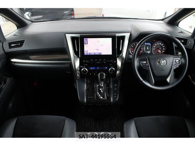 Toyota ALPHARD 2021-06 7614688-7