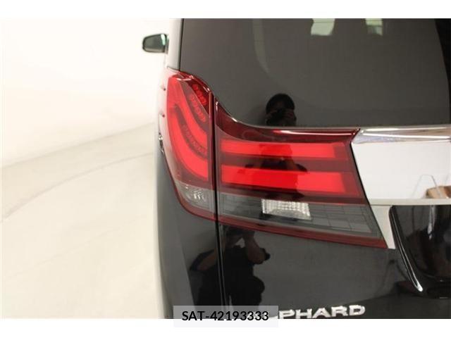 Toyota ALPHARD 2017-05 7614720-18