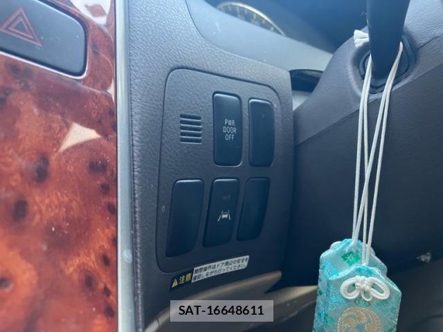 Toyota ALPHARD 2003-04 7614739-26