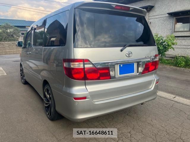 Toyota ALPHARD 2003-04 7614739-6