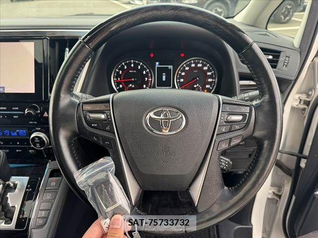 Toyota ALPHARD 2020-09 7614689-6