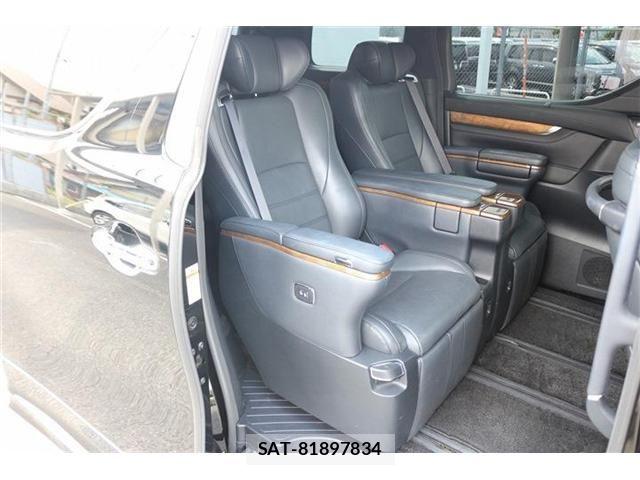 Toyota ALPHARD 2015-06 7614713-15