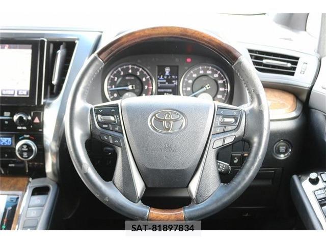 Toyota ALPHARD 2015-06 7614713-17
