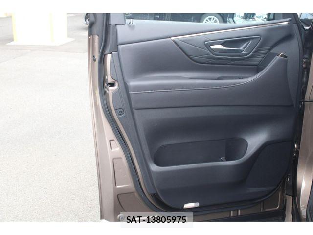 Toyota ALPHARD 2024-11 7614663-12
