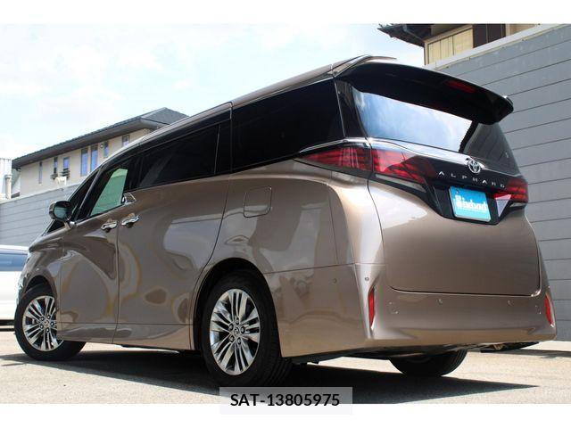 Toyota ALPHARD 2024-11 7614663-1