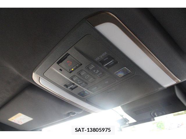 Toyota ALPHARD 2024-11 7614663-22