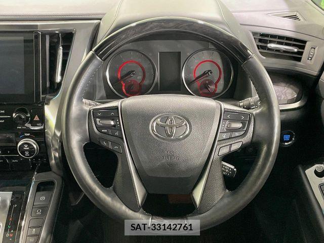 Toyota ALPHARD 2020-04 7614691-11