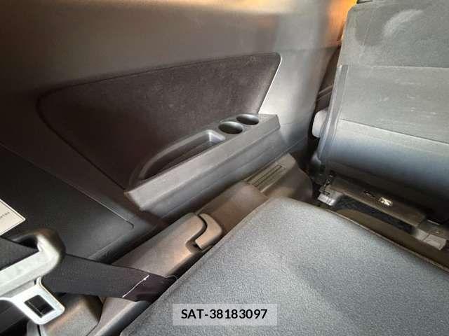 Toyota ALPHARD 2014-04 7614722-19