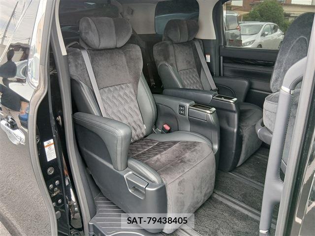 Toyota ALPHARD 2015-06 7614710-15