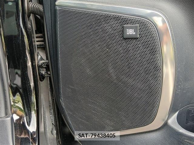 Toyota ALPHARD 2015-06 7614710-3
