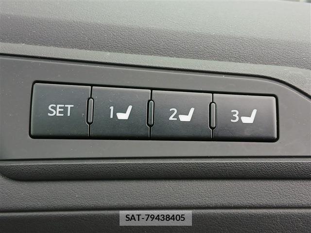 Toyota ALPHARD 2015-06 7614710-5