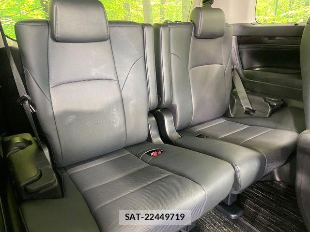 Toyota ALPHARD 2019-09 7614685-9