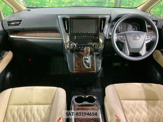 Toyota ALPHARD 2018-04 7614706-1