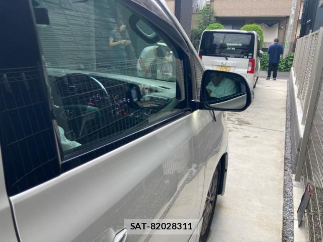 Toyota ALPHARD 2012-11 7614729-10
