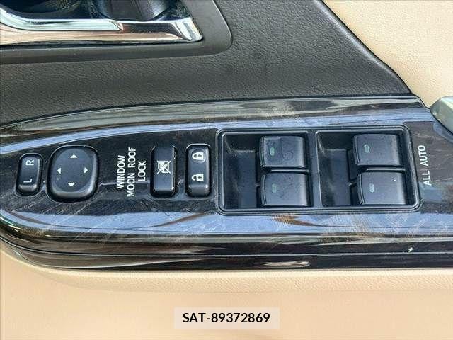 Toyota ALPHARD 2014-02 7614727-21