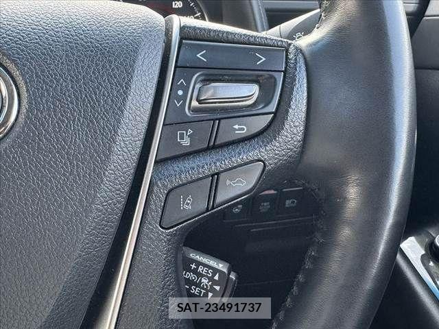 Toyota ALPHARD 2022-03 7614678-24