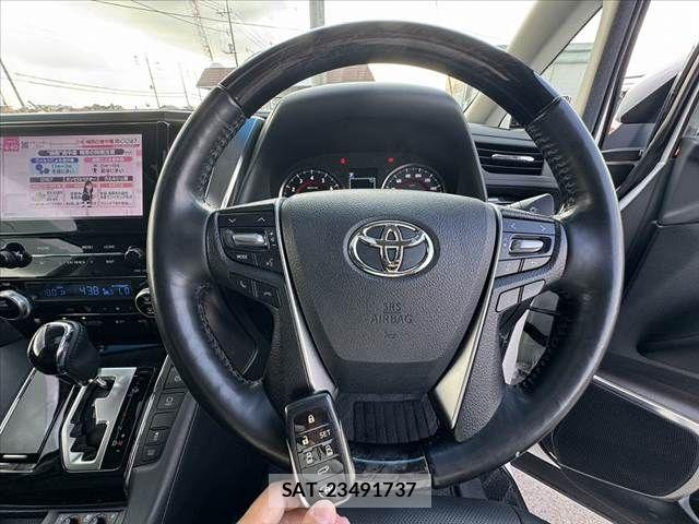 Toyota ALPHARD 2022-03 7614678-6