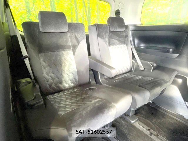 Toyota ALPHARD 2019-07 7614694-9
