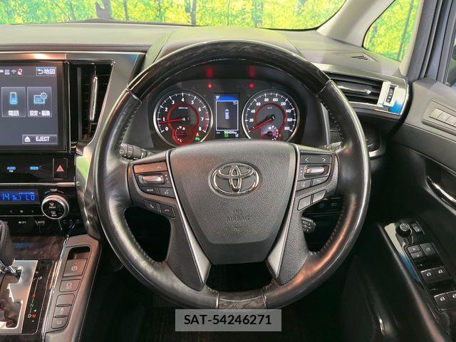 Toyota ALPHARD 2018-03 7614702-11