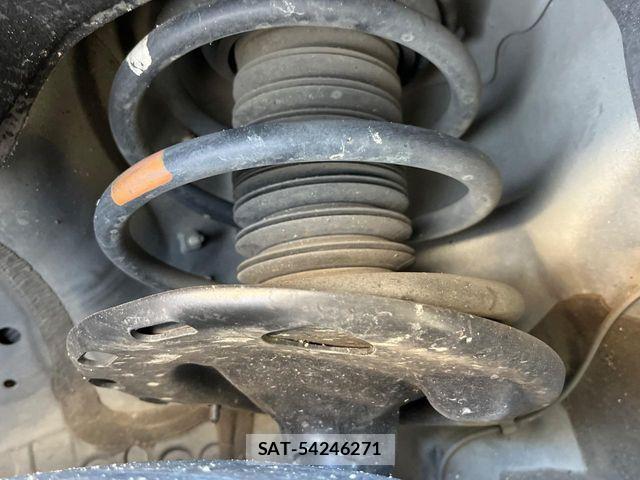 Toyota ALPHARD 2018-03 7614702-19
