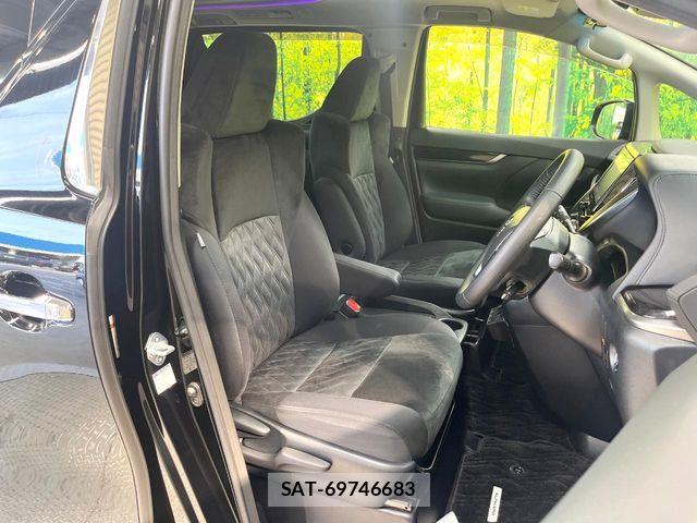 Toyota ALPHARD 2018-02 7614695-7