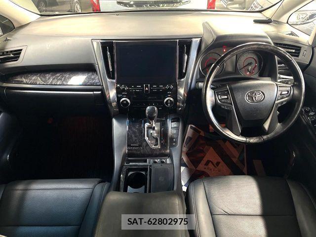 Toyota ALPHARD 2021-06 7614676-1