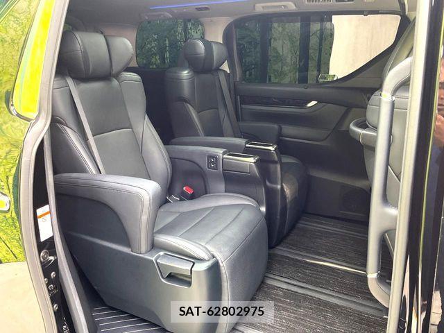Toyota ALPHARD 2021-06 7614676-8