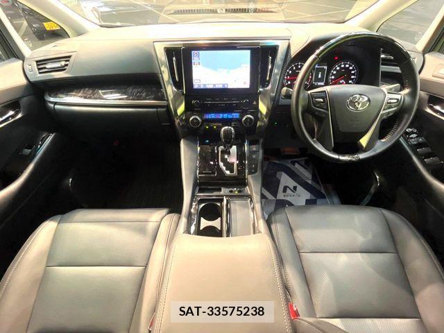 Toyota ALPHARD 2022-06 7614673-1