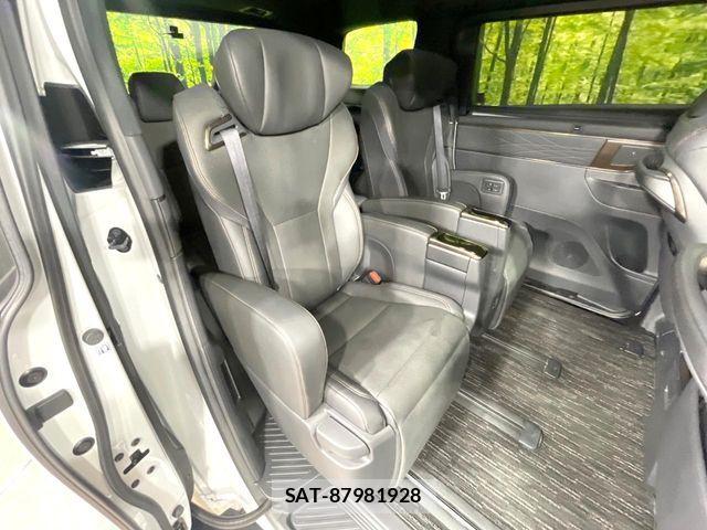 Toyota ALPHARD 2024-10 7614669-9