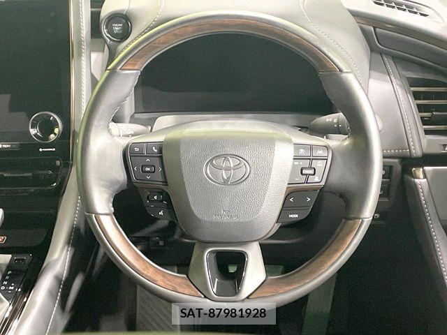 Toyota ALPHARD 2024-10 7614669-12