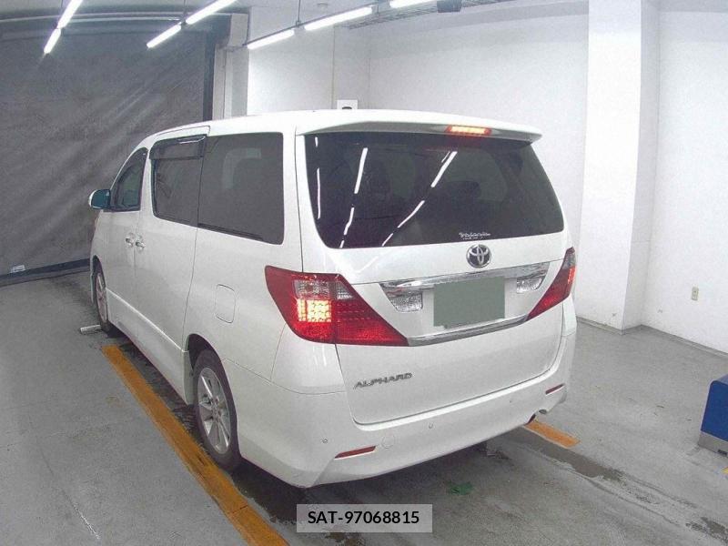 Toyota ALPHARD 2010-05 7686375-2