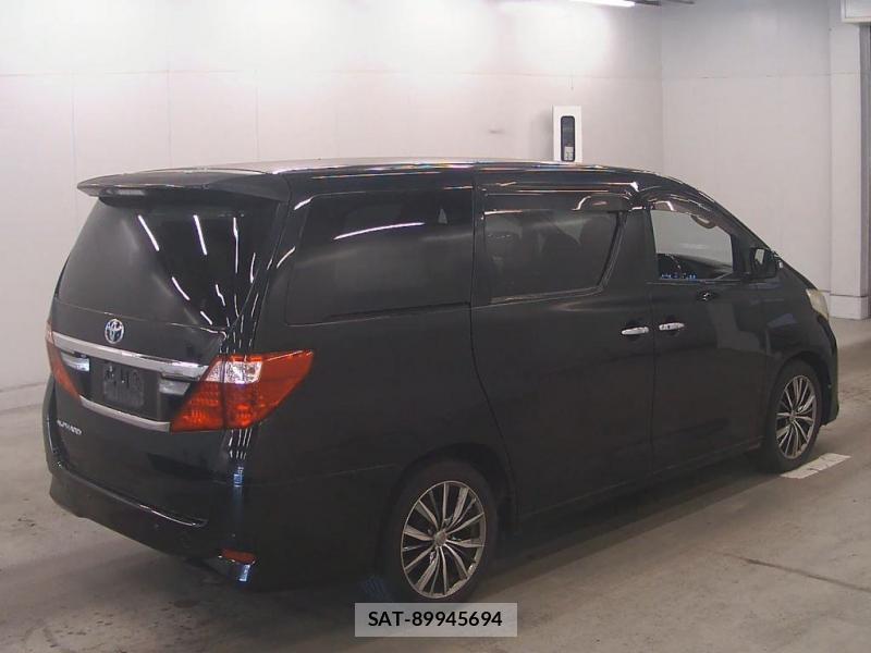 Toyota ALPHARD 2012-03 7214112-1