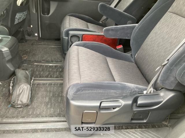 Toyota ALPHARD 2009-07 7720243-8