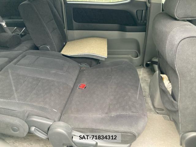 Toyota ALPHARD 2003-11 7720244-12